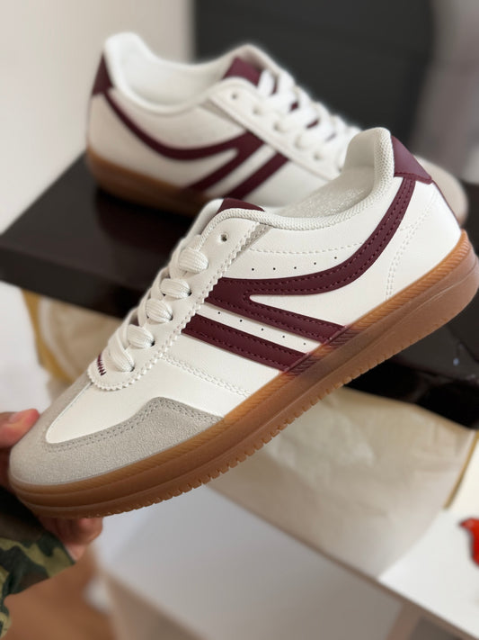 Outwoods Sneaker - Maroon