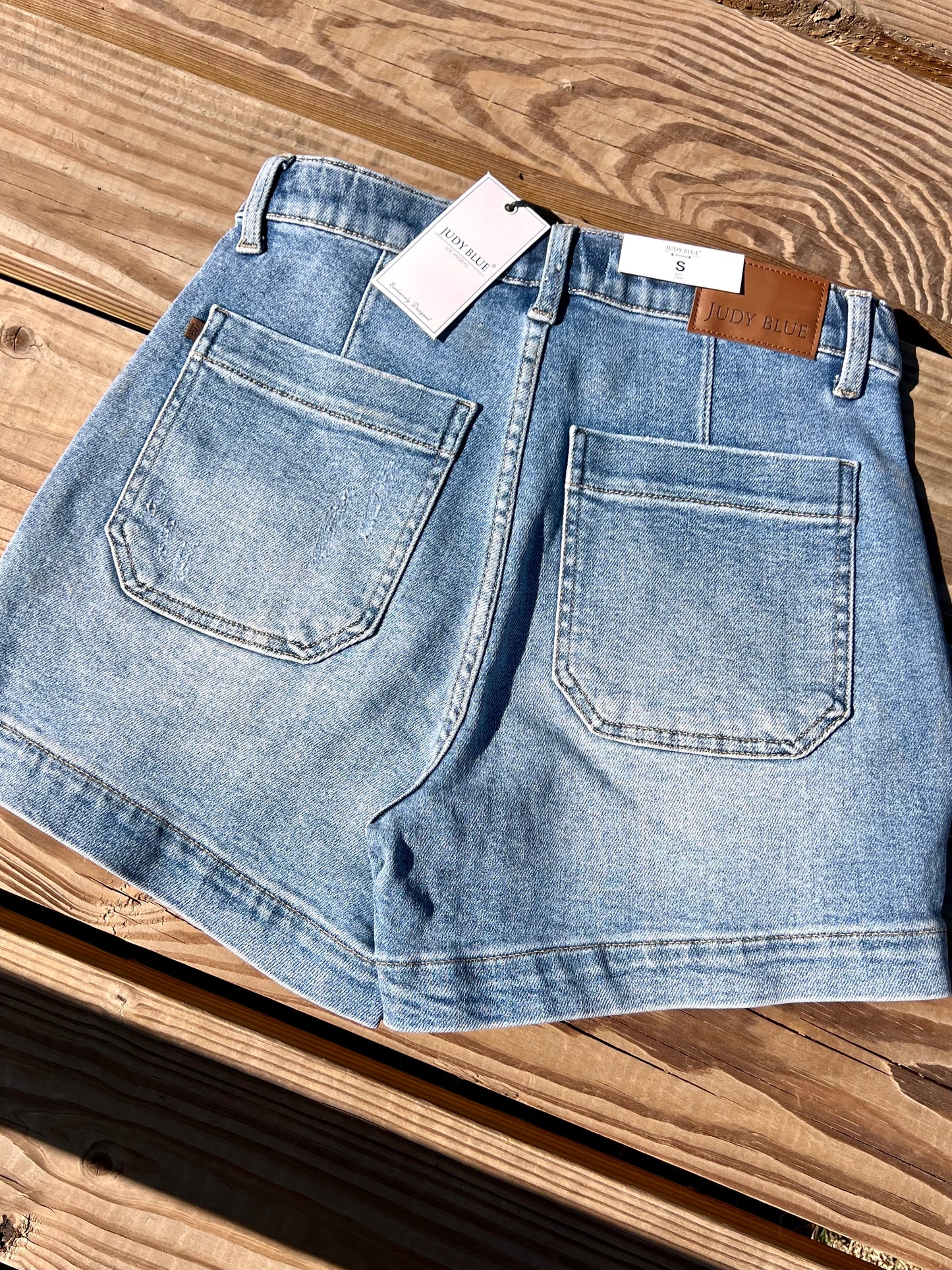 Judy Blue High Waisted Jogger Shorts - Medium Wash